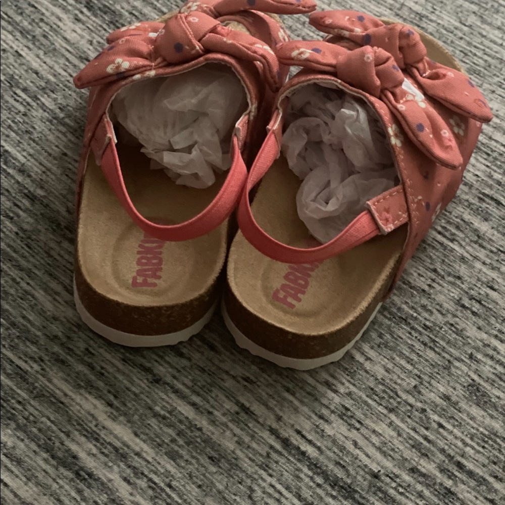 Girls size 10 sandals